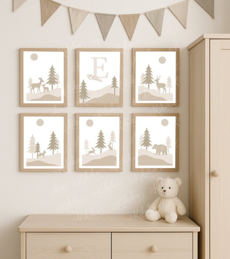 Sada dětských plakátů s motivy lesních zvířat v tlumených přírodních tónech, zavěšená na stěně v dětském pokoji. | KIKIKA
