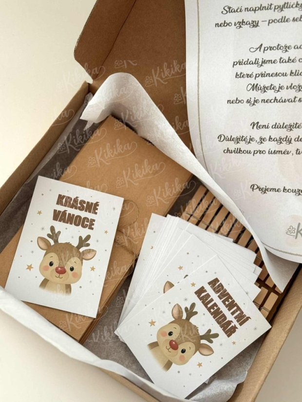 Detail sady adventního kalendáře se sobem od značky Kikika