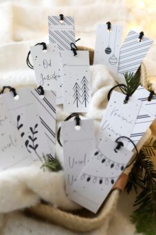 Sada bílých vánočních cedulek Kikika Sada bílých vánočních cedulek Kikika